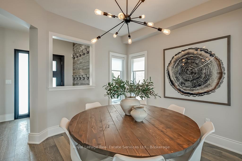 Photo 5 of 59 Livingstone Drive, Hamilton, Dundas — HOMEH