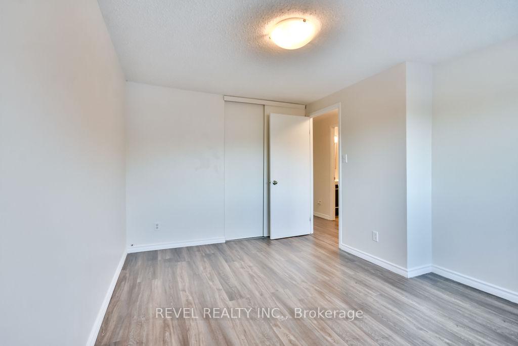 Photo 20 of Unit 61, 72 Adelaide Street, Barrie, Allandale — HOMEH