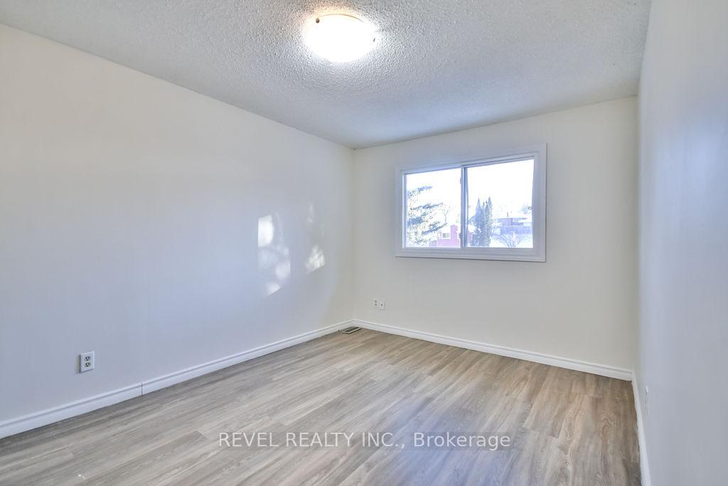Photo 23 of Unit 61, 72 Adelaide Street, Barrie, Allandale — HOMEH