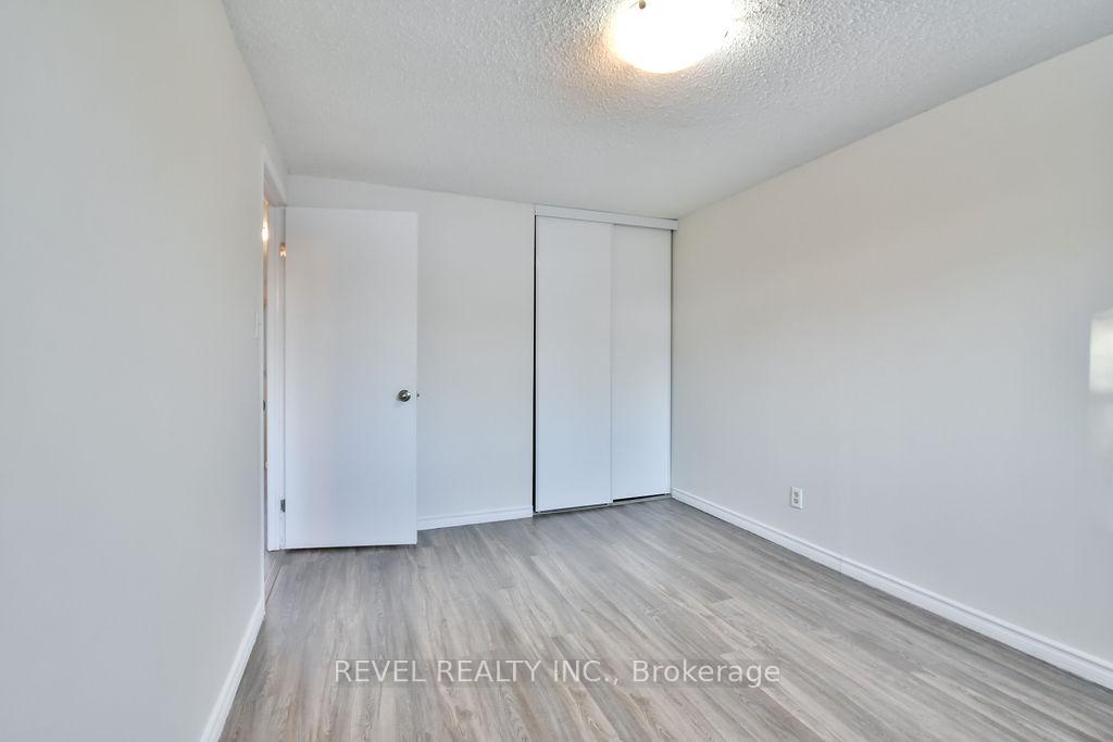 Photo 24 of Unit 61, 72 Adelaide Street, Barrie, Allandale — HOMEH