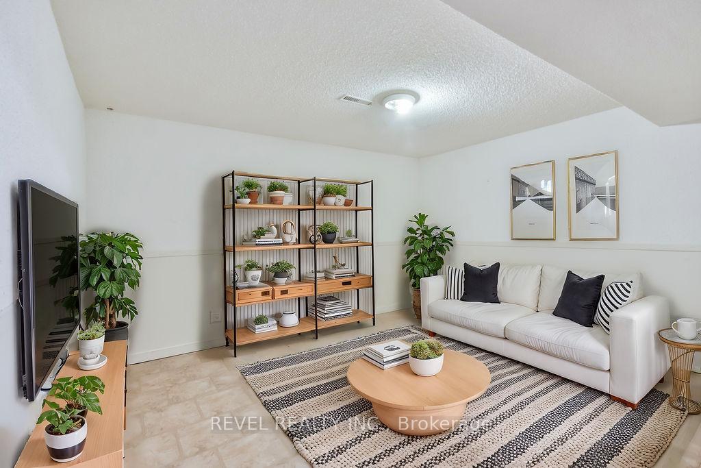 Photo 29 of Unit 61, 72 Adelaide Street, Barrie, Allandale — HOMEH