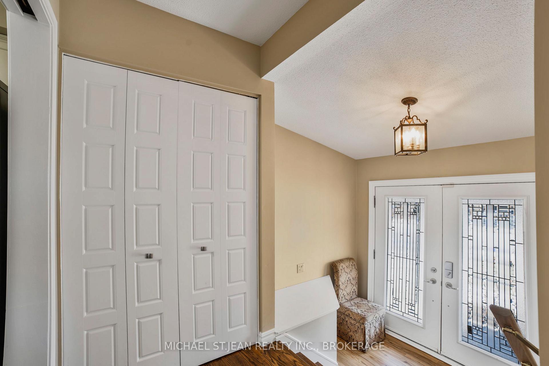 Photo 5 of 30 Yarmouth Court, Hamilton, Ainslie Wood — HOMEH