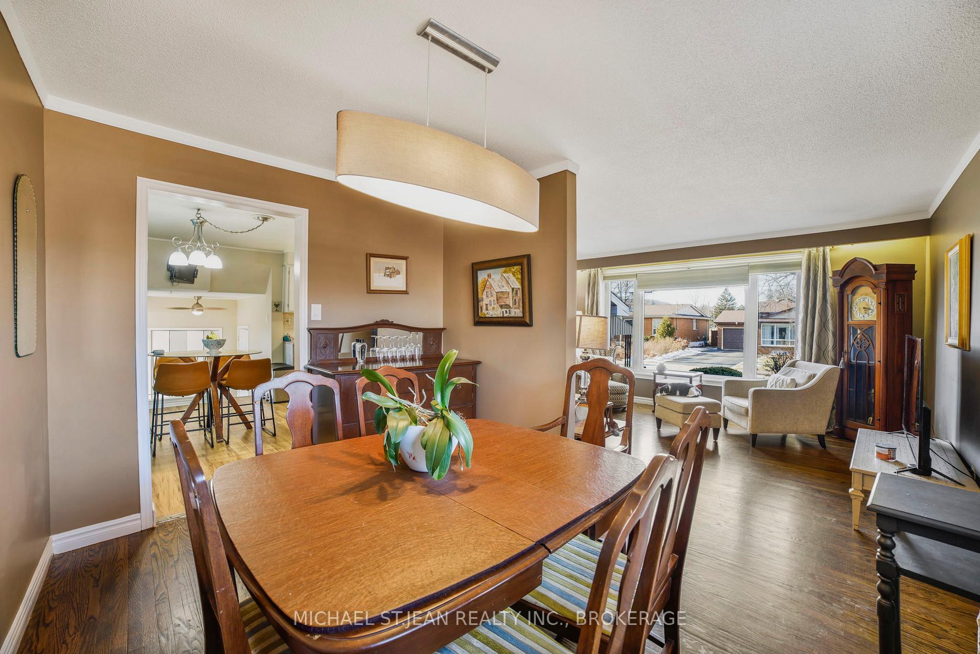 Photo 9 of 30 Yarmouth Court, Hamilton, Ainslie Wood — HOMEH