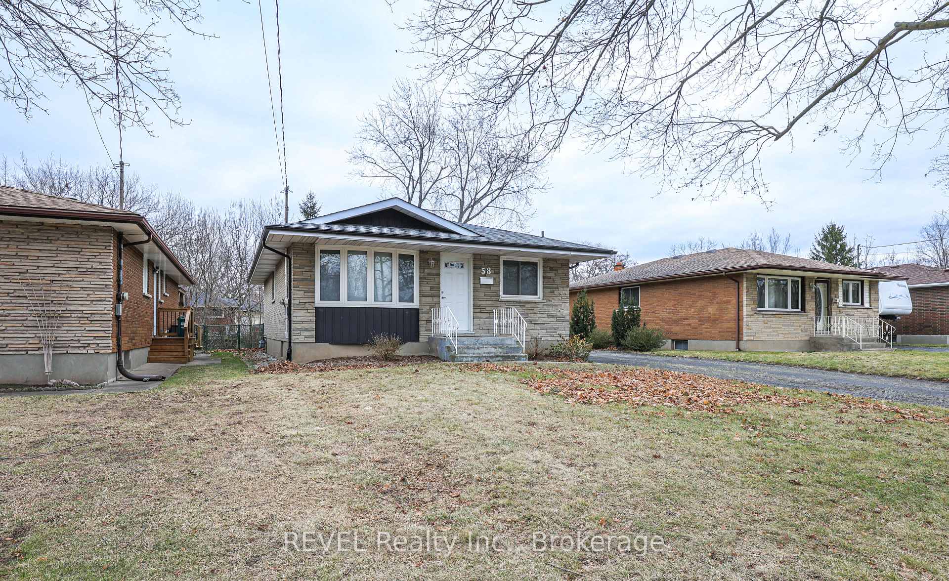 Photo 1 of 58 Highcourt Crescent, St. Catharines, Vine/Linwell — HOMEH