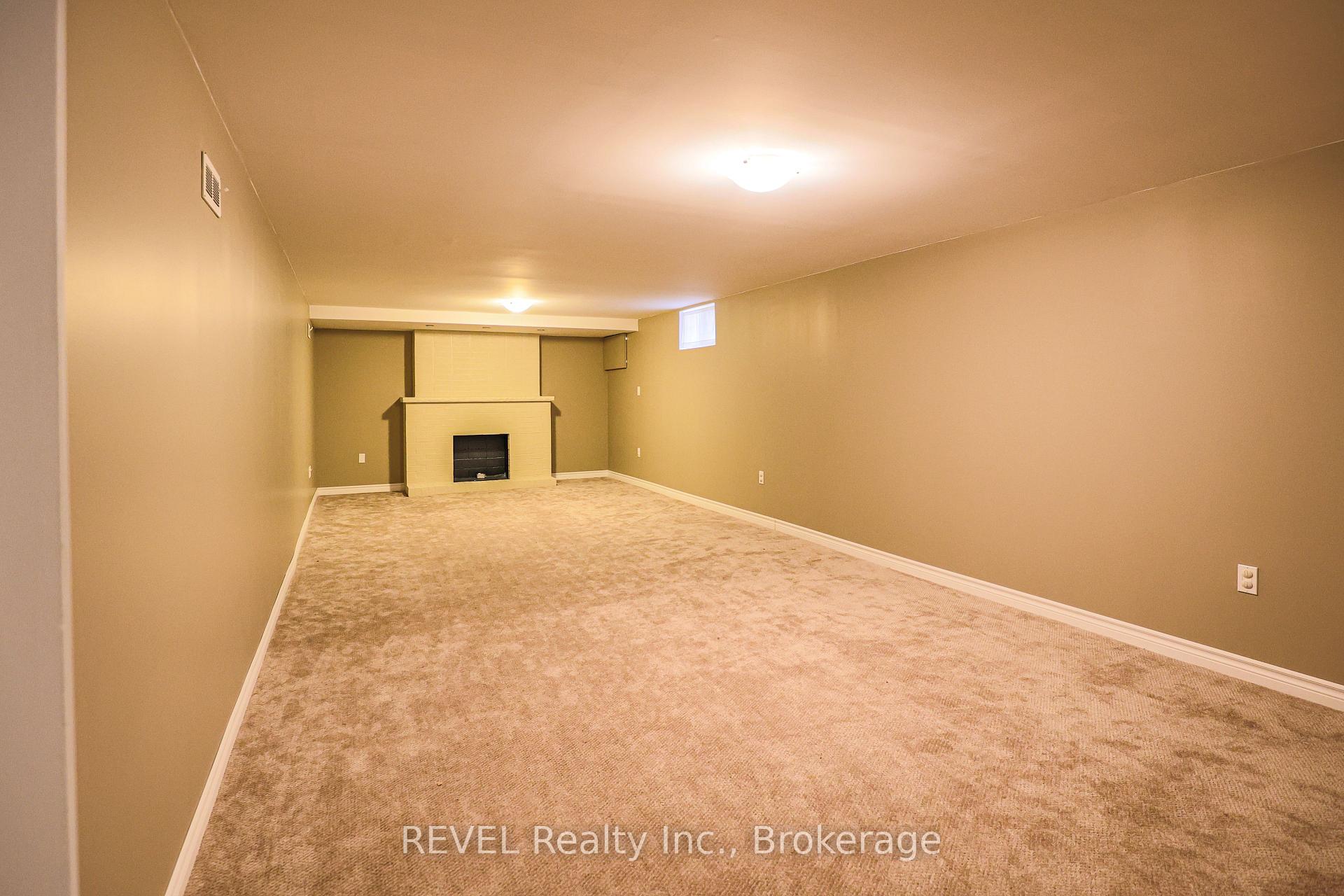 Photo 37 of 58 Highcourt Crescent, St. Catharines, Vine/Linwell — HOMEH