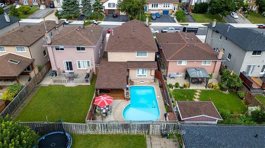 Photo 3 of 24 Spartan Avenue, Hamilton, Stoney Creek — HOMEH