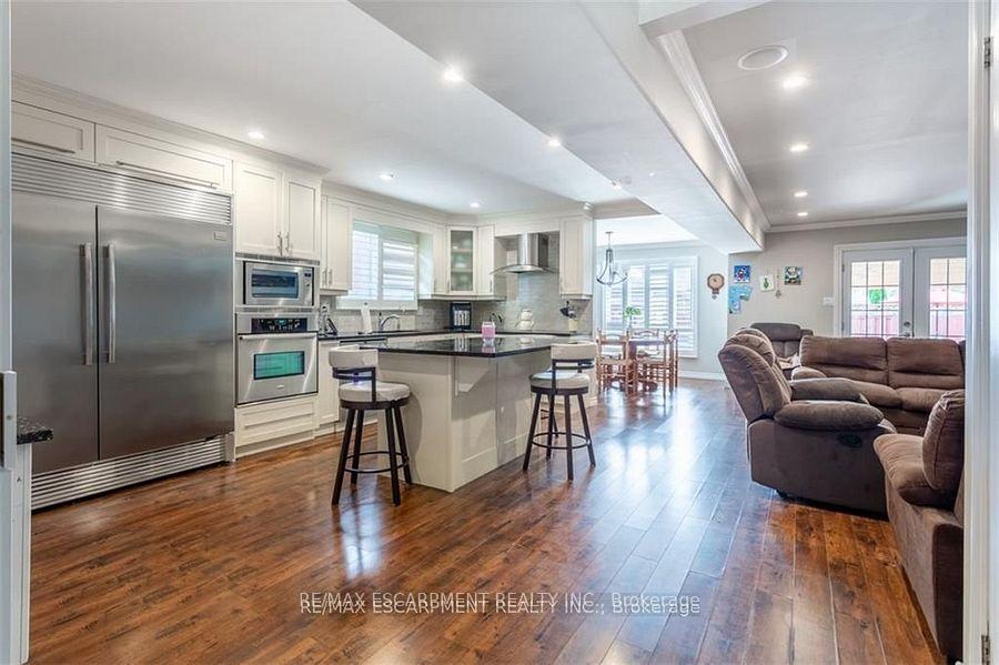 Photo 8 of 24 Spartan Avenue, Hamilton, Stoney Creek — HOMEH