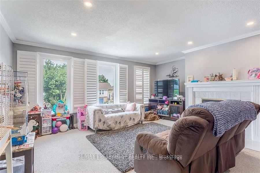 Photo 17 of 24 Spartan Avenue, Hamilton, Stoney Creek — HOMEH
