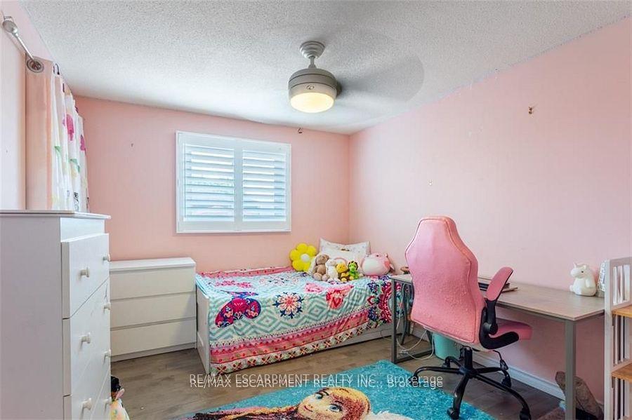 Photo 22 of 24 Spartan Avenue, Hamilton, Stoney Creek — HOMEH