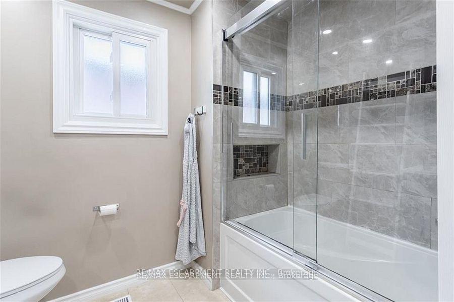Photo 26 of 24 Spartan Avenue, Hamilton, Stoney Creek — HOMEH