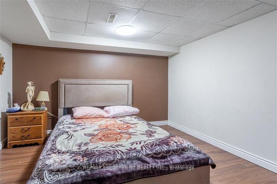 Photo 29 of 24 Spartan Avenue, Hamilton, Stoney Creek — HOMEH