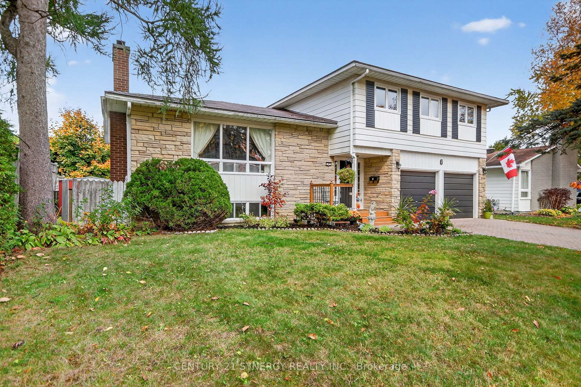Front of 7 St Remy Drive