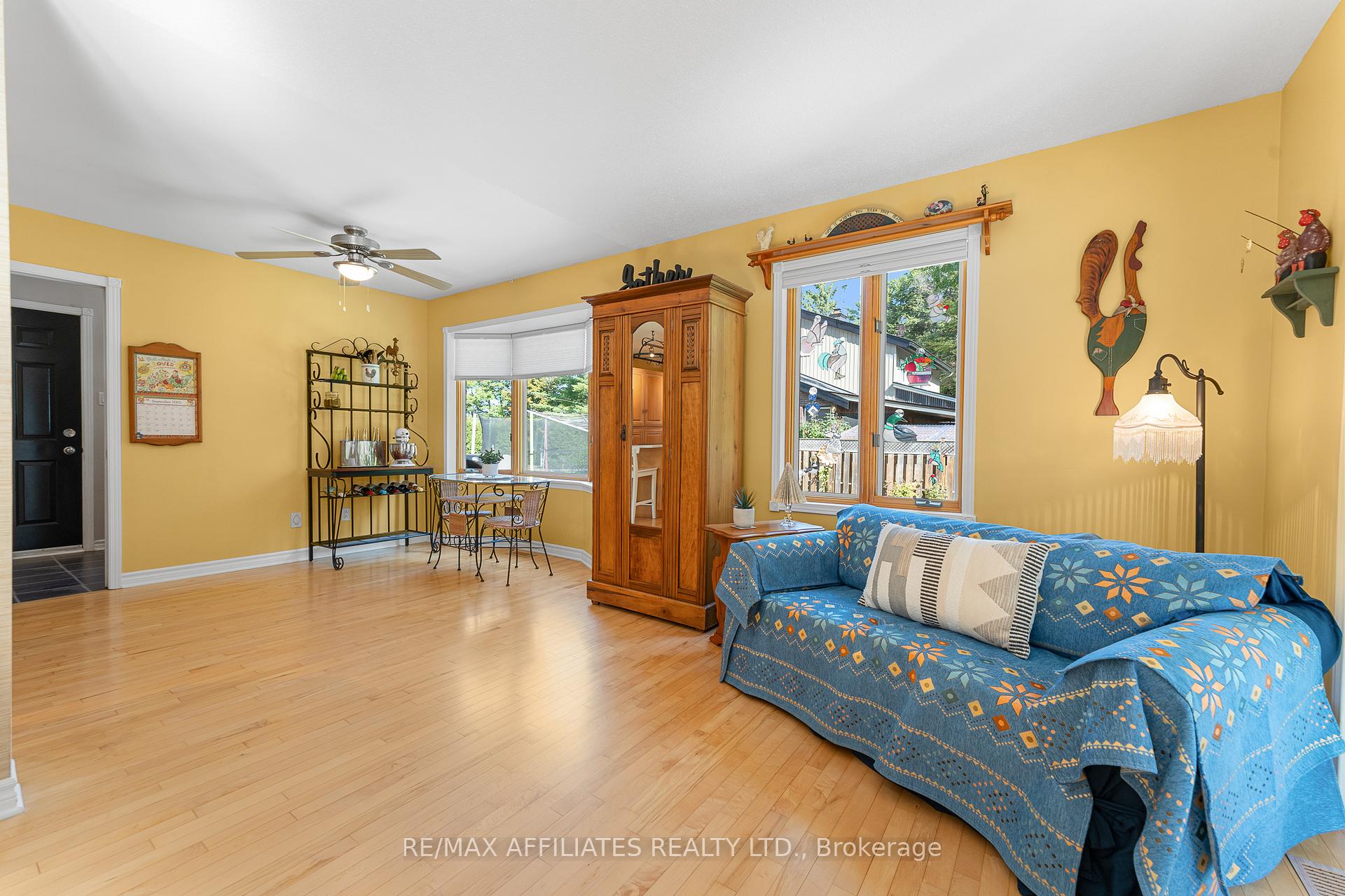 Photo 11 of 355 Riverwood Drive, Ottawa, Woodlawn/Maclarens Landing/Kilmaurs — HOMEH