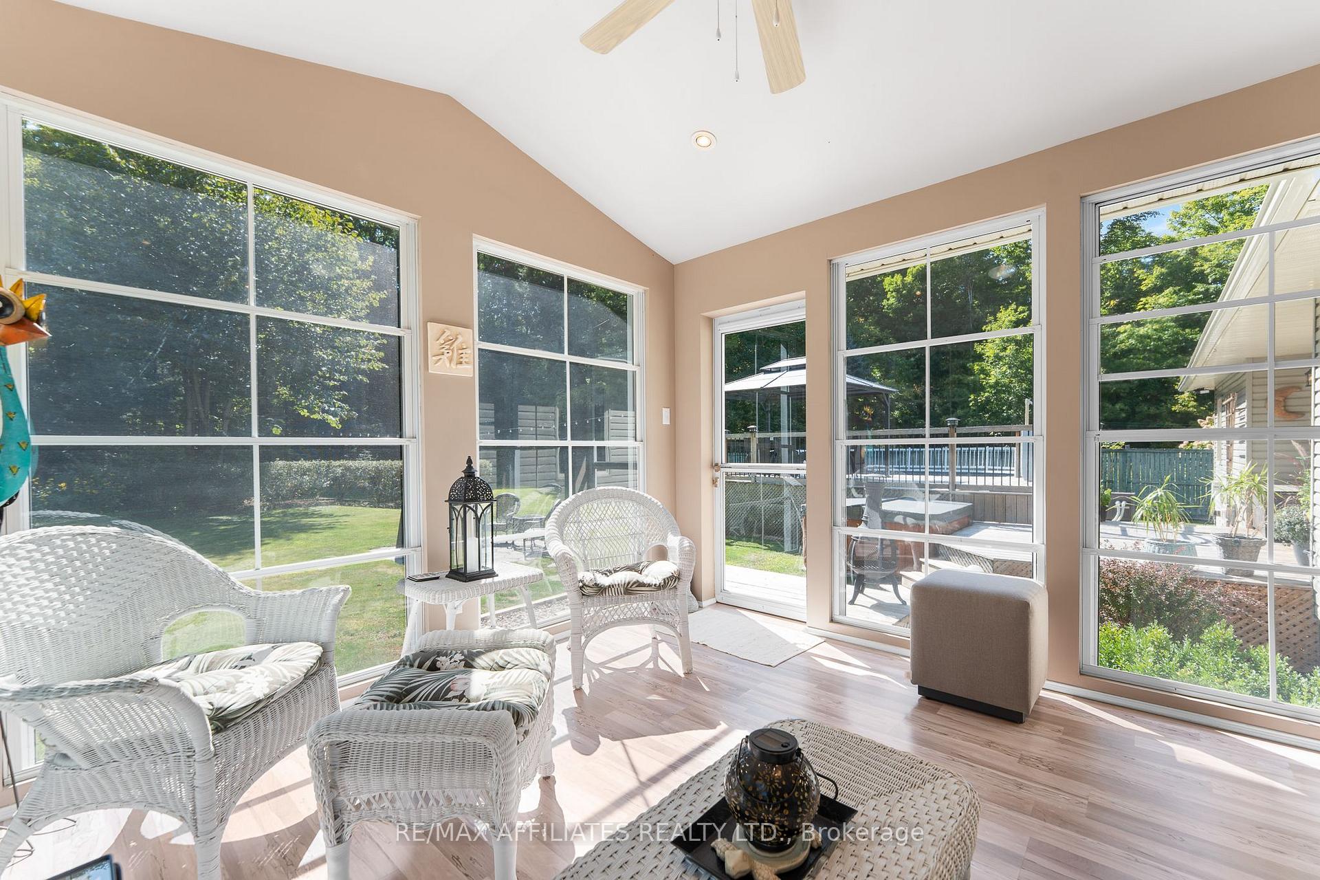 Photo 21 of 355 Riverwood Drive, Ottawa, Woodlawn/Maclarens Landing/Kilmaurs — HOMEH