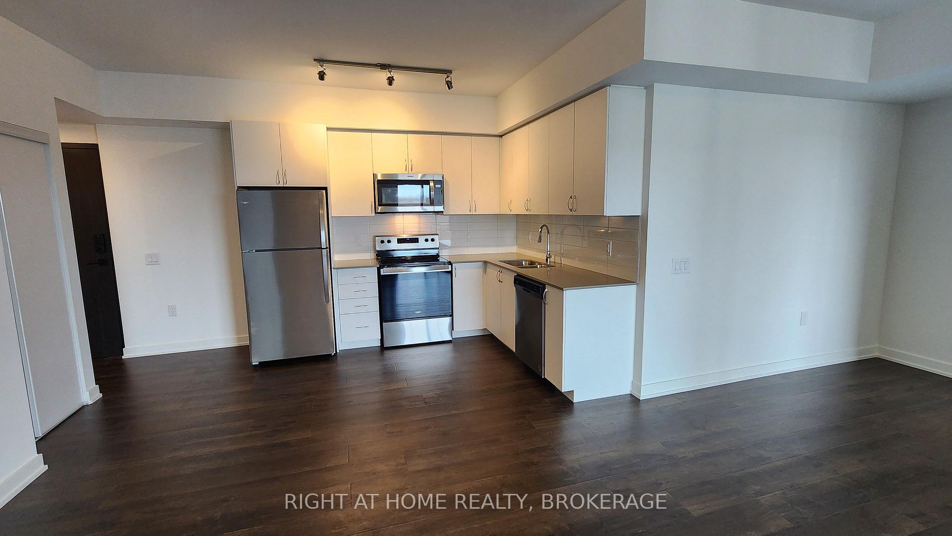 Photo 9 of Unit 907, 56 Lakeside Terrace, Barrie, Little Lake — HOMEH