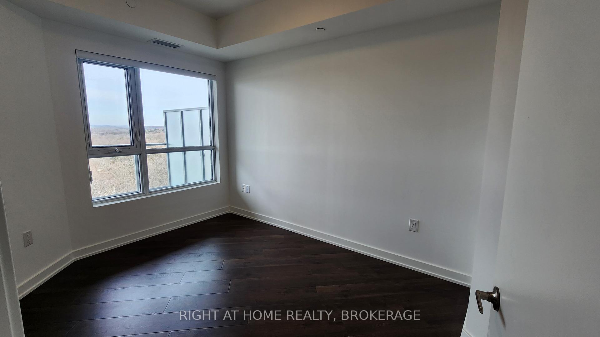 Photo 11 of Unit 907, 56 Lakeside Terrace, Barrie, Little Lake — HOMEH