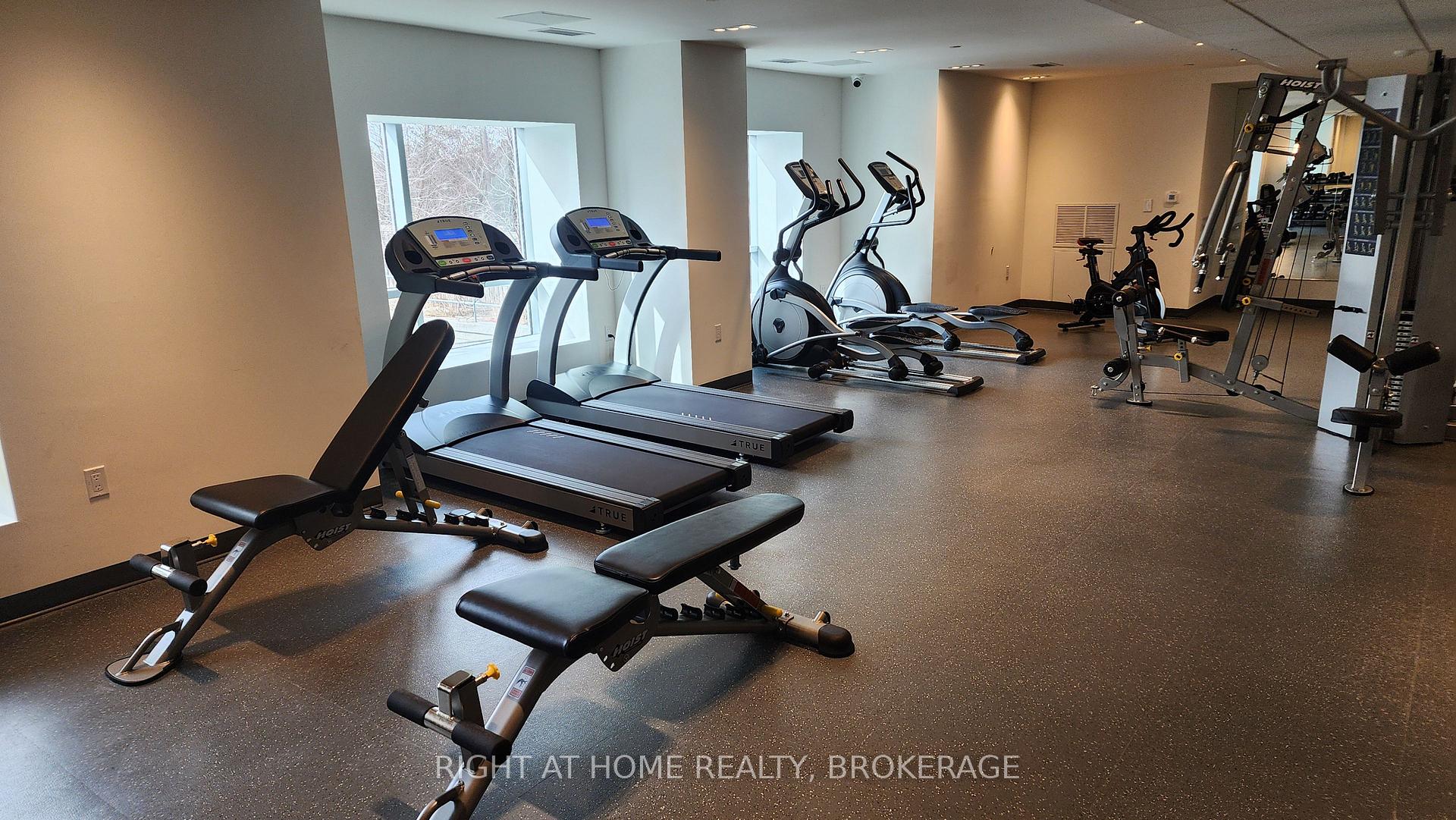 Photo 17 of Unit 907, 56 Lakeside Terrace, Barrie, Little Lake — HOMEH