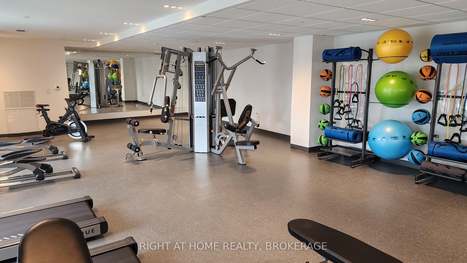 Photo 18 of Unit 907, 56 Lakeside Terrace, Barrie, Little Lake — HOMEH