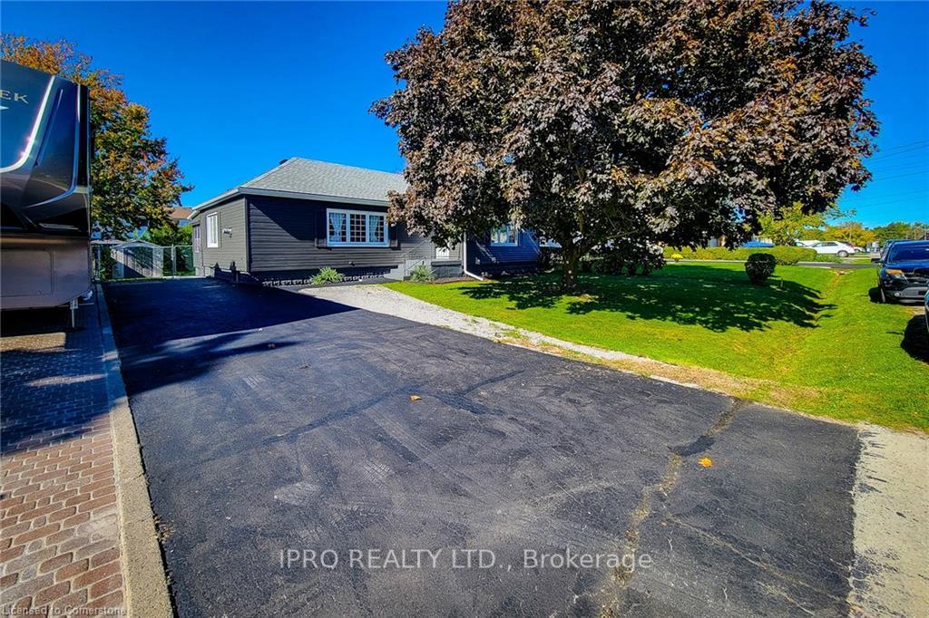 Photo 1 of 133 Corman Avenue, Hamilton, Stoney Creek — HOMEH