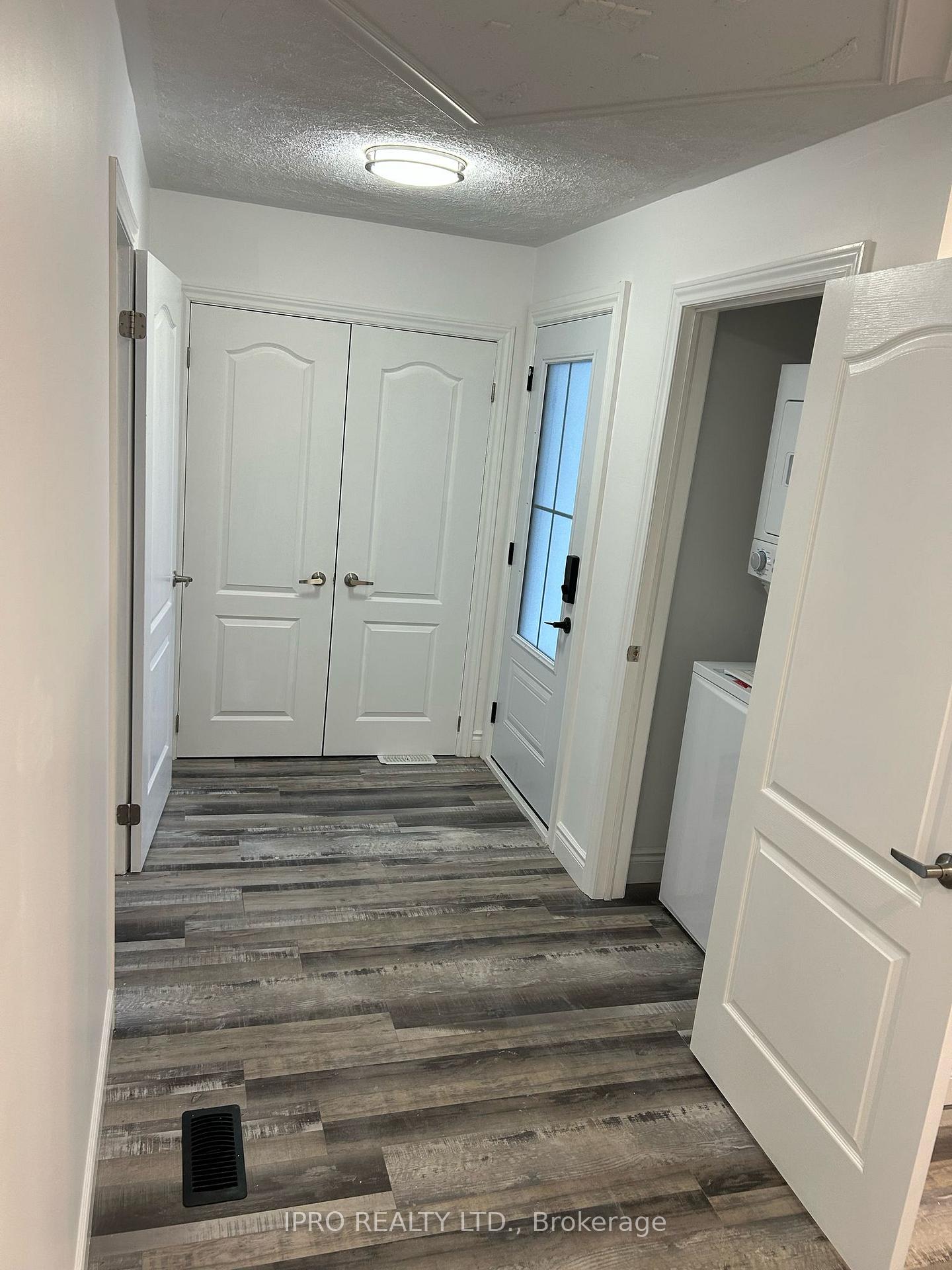 Photo 10 of 133 Corman Avenue, Hamilton, Stoney Creek — HOMEH