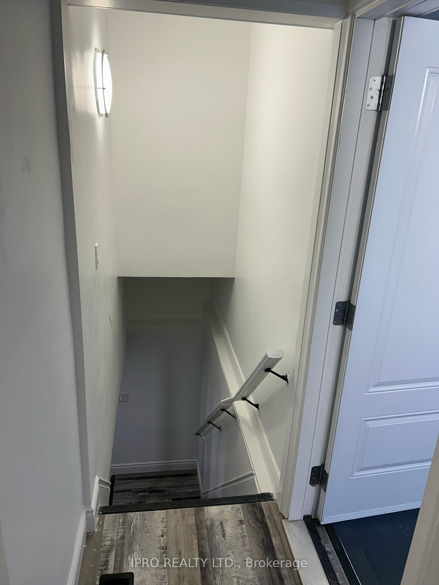 Photo 23 of 133 Corman Avenue, Hamilton, Stoney Creek — HOMEH