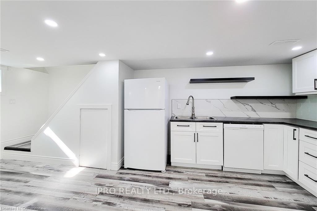 Photo 27 of 133 Corman Avenue, Hamilton, Stoney Creek — HOMEH