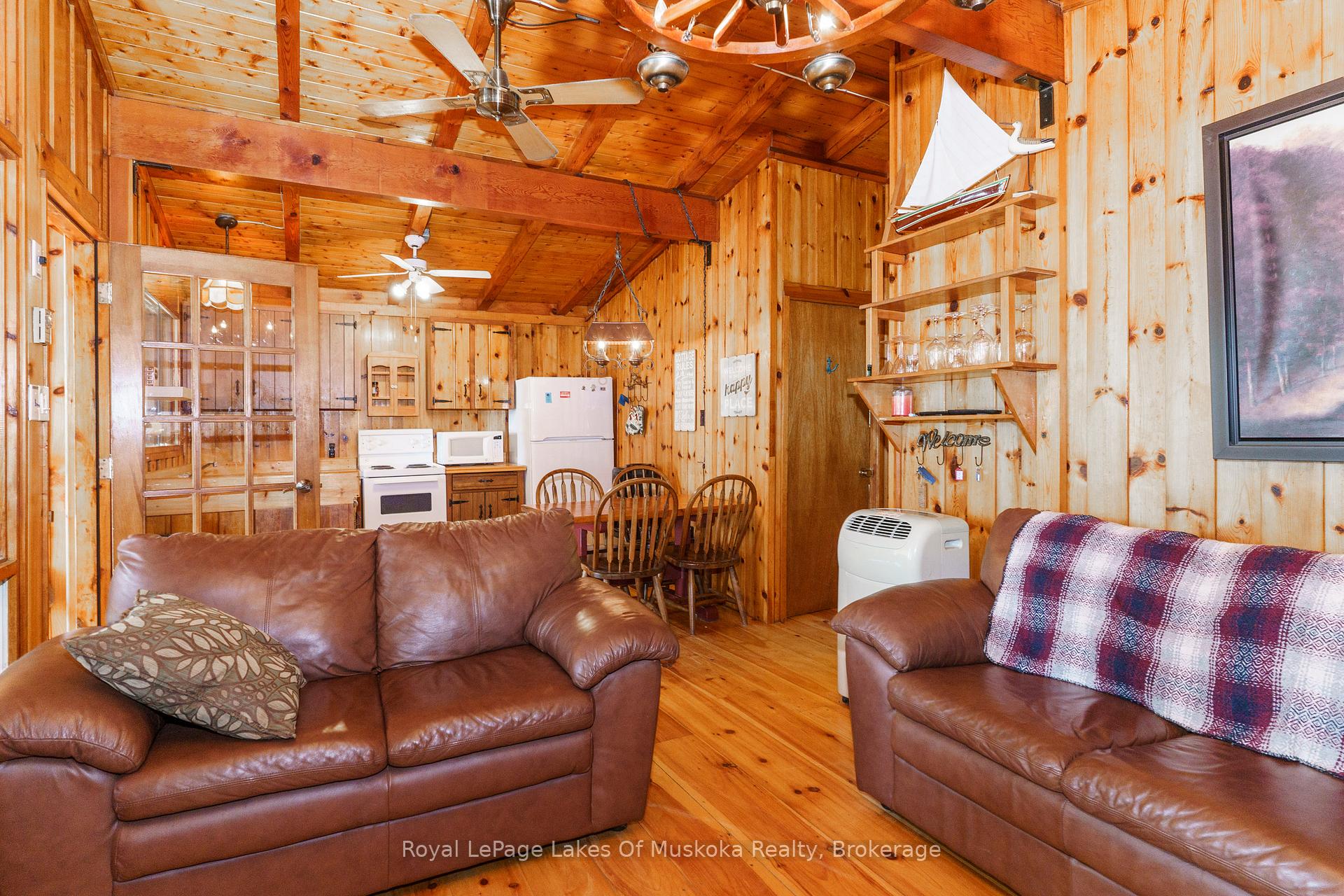 Photo 8 of 202 Lynx Drive, Kearney — HOMEH