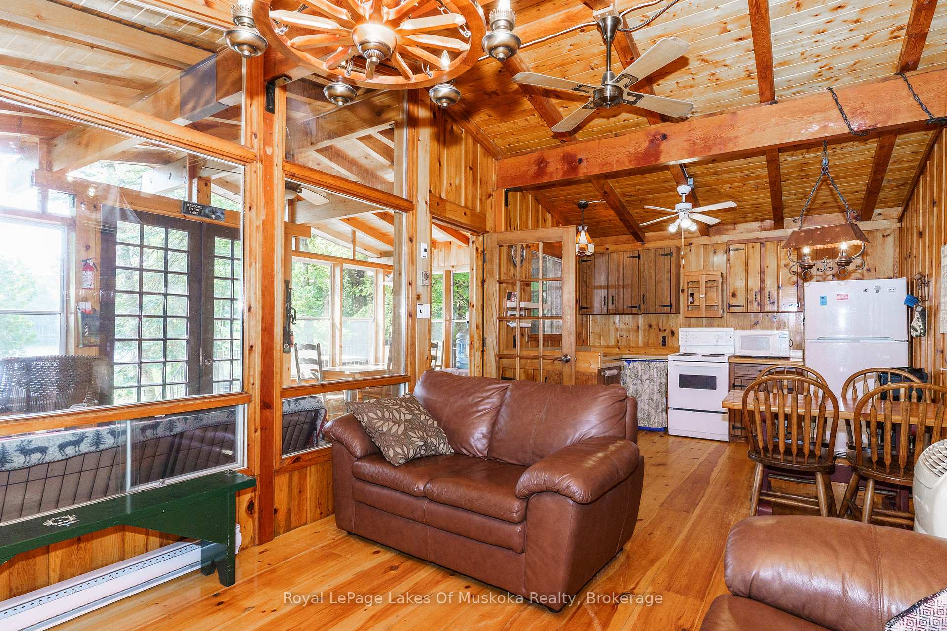 Photo 13 of 202 Lynx Drive, Kearney — HOMEH