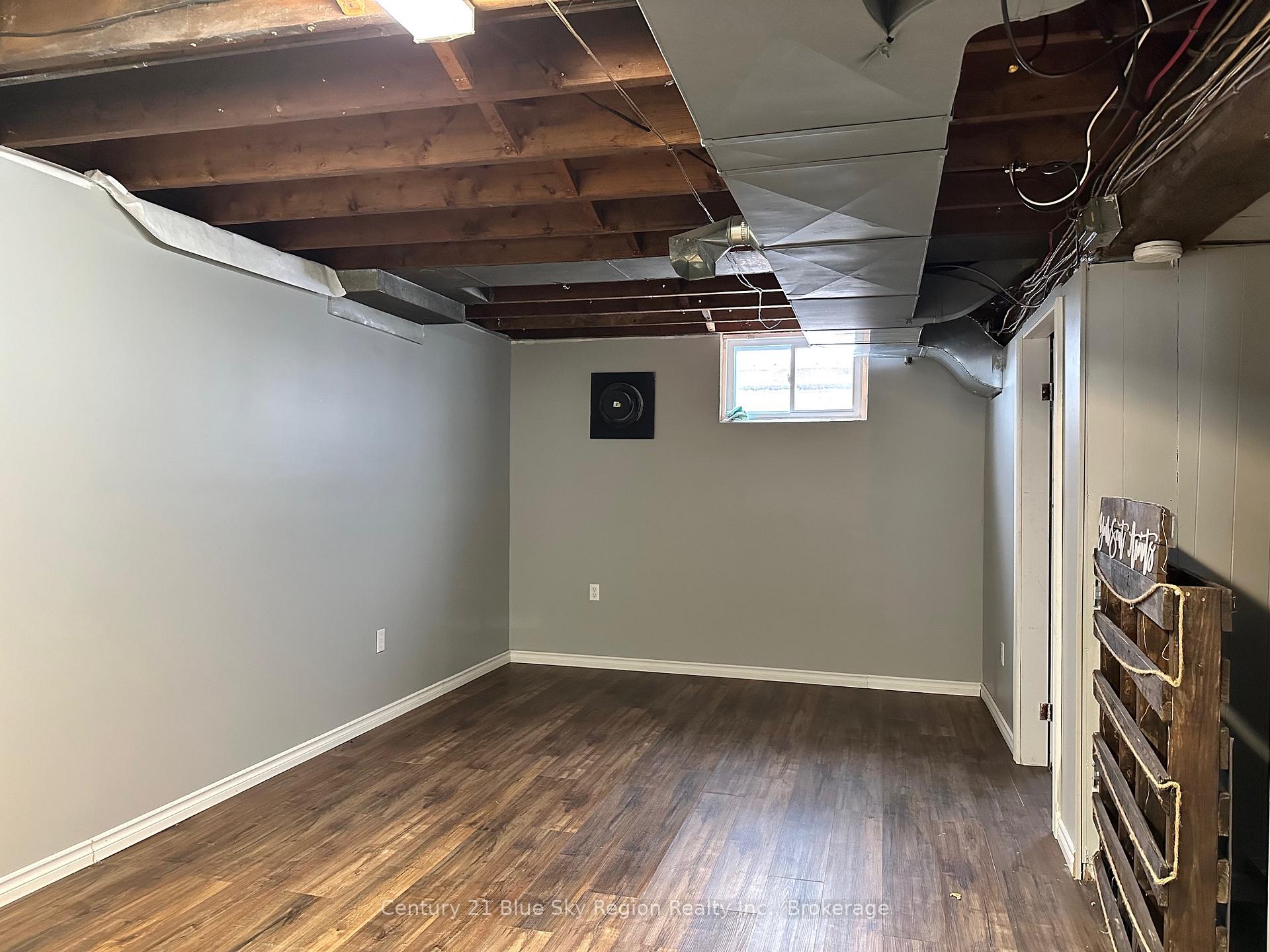 Photo 10 of 320 Fourth Street, Mattawa — HOMEH