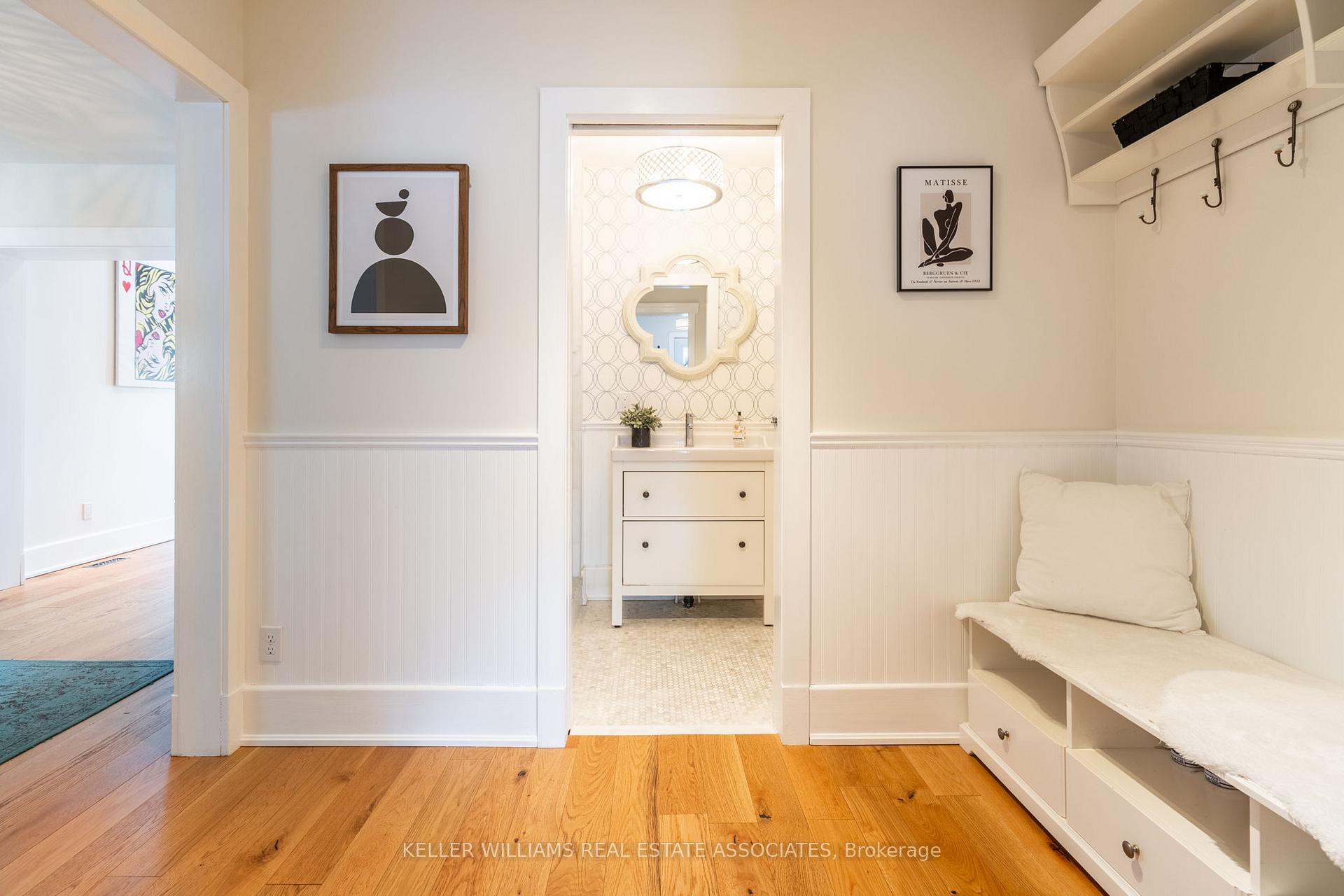 Photo 13 of 275 Macnab Street, Hamilton, Dundas — HOMEH