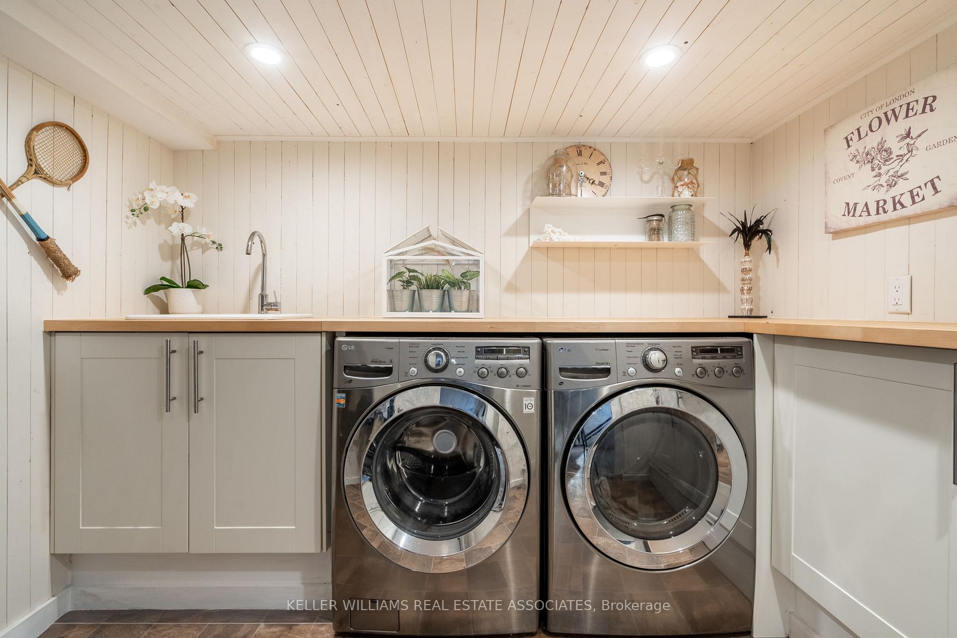 Photo 46 of 275 Macnab Street, Hamilton, Dundas — HOMEH