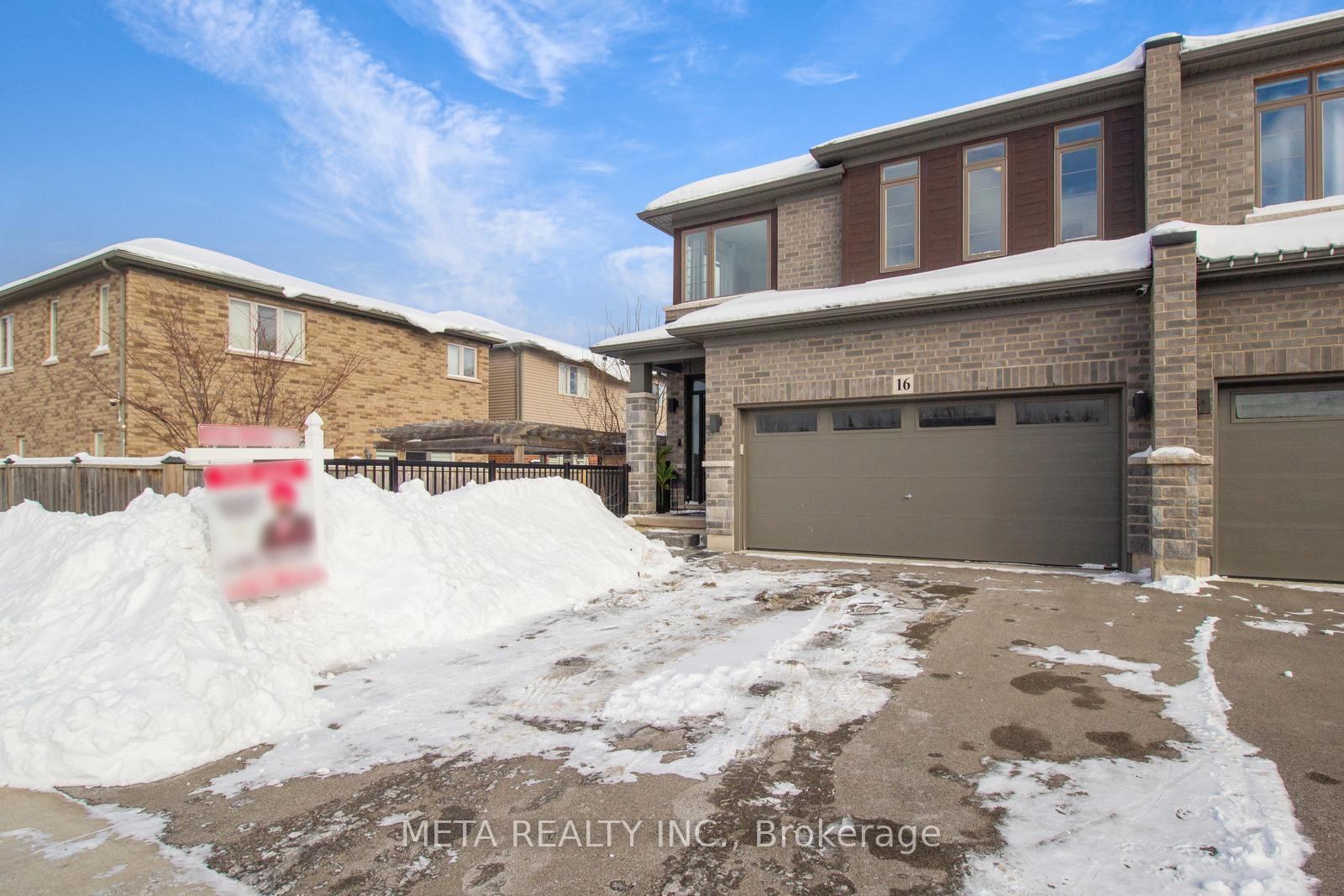 Photo 22 of 16 Escarpment Drive, Hamilton, Stoney Creek — HOMEH