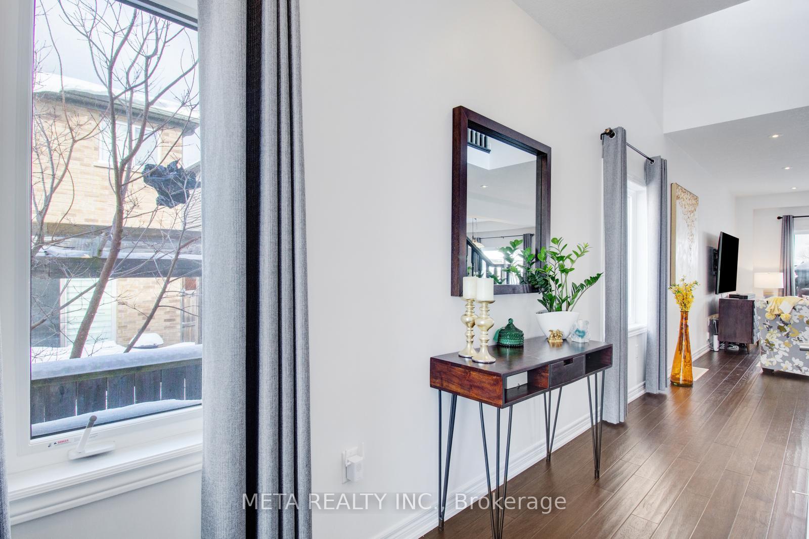 Photo 25 of 16 Escarpment Drive, Hamilton, Stoney Creek — HOMEH