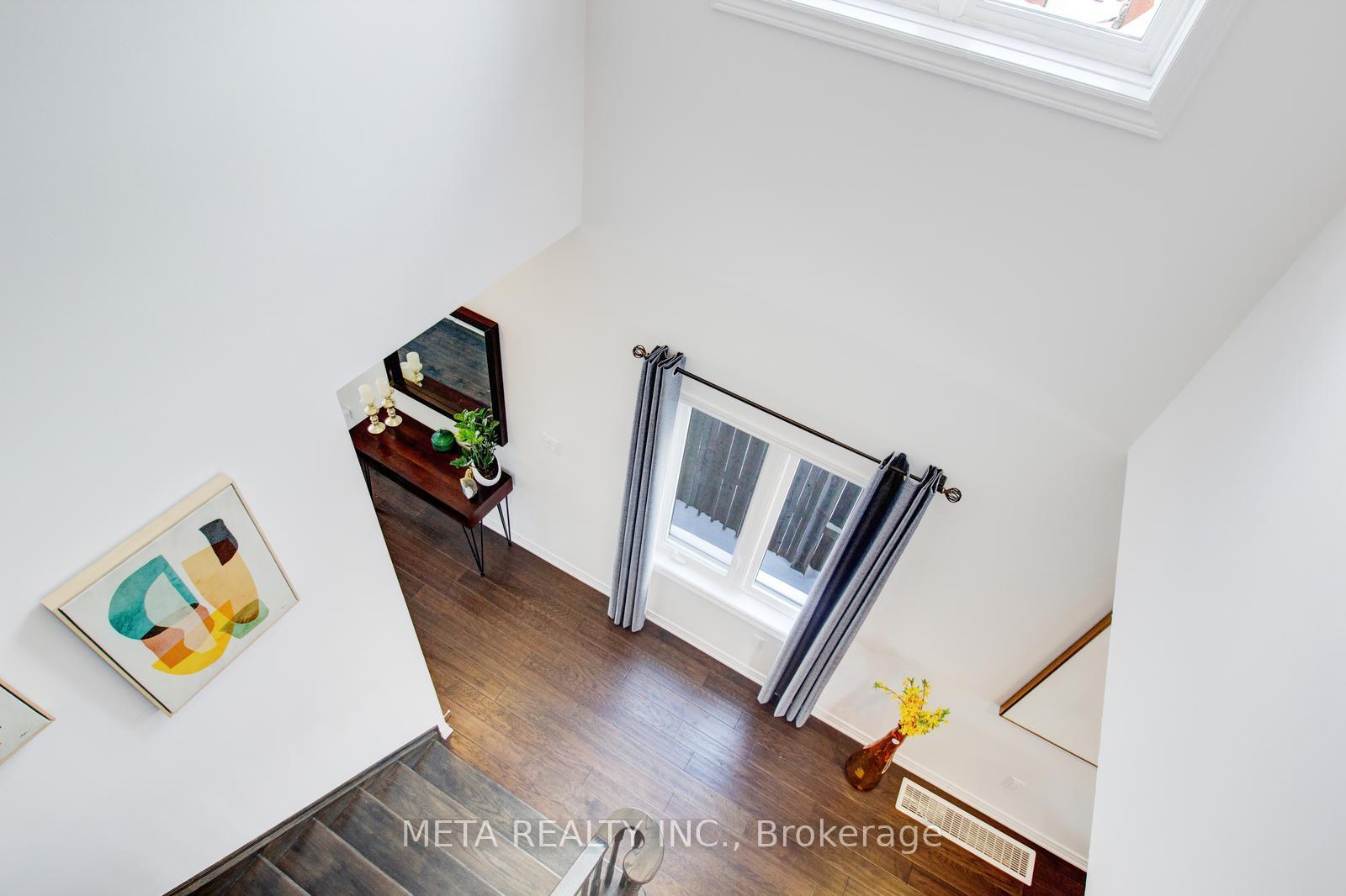 Photo 36 of 16 Escarpment Drive, Hamilton, Stoney Creek — HOMEH