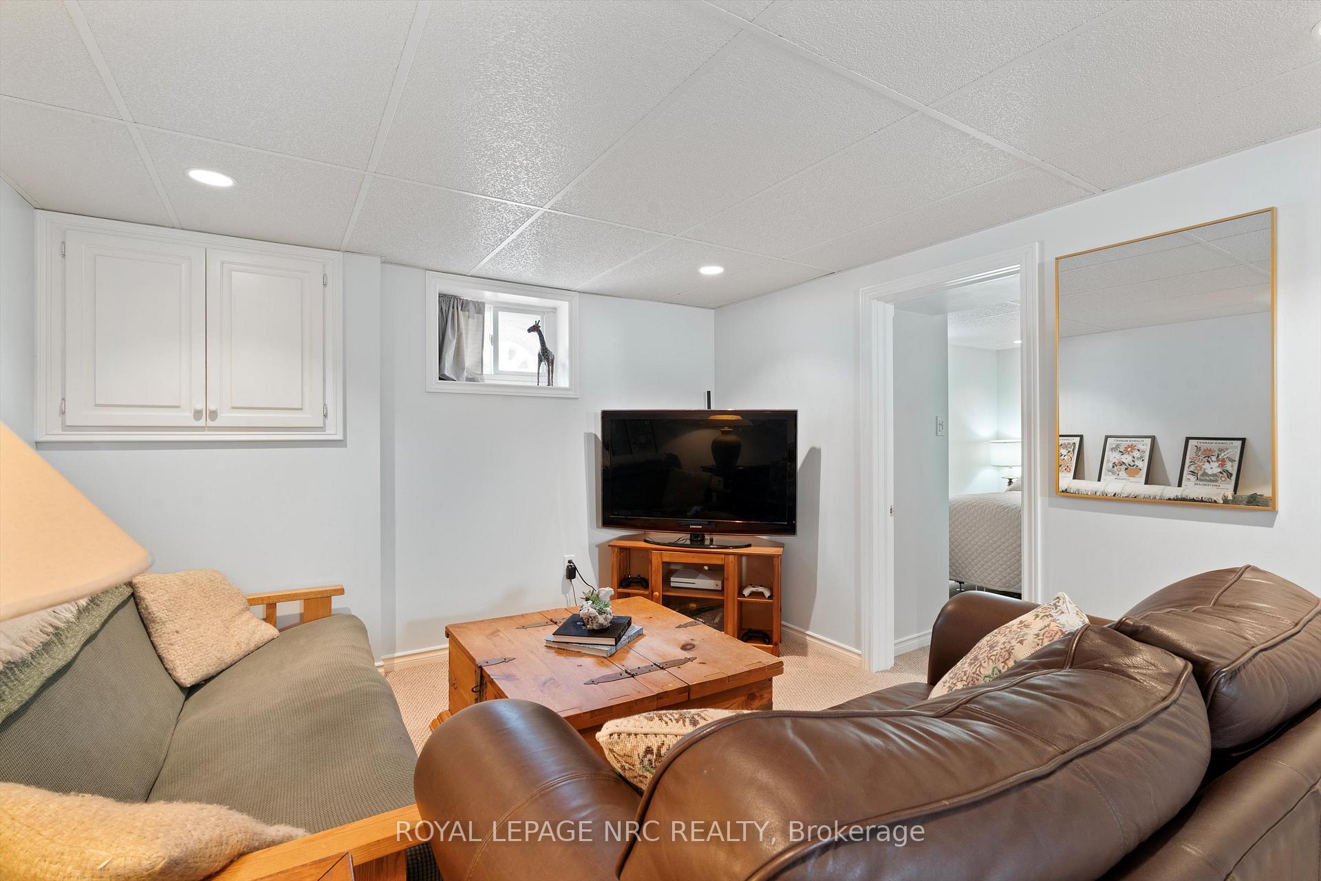 Photo 29 of 31 Sherbourne Street, St. Catharines, Facer — HOMEH
