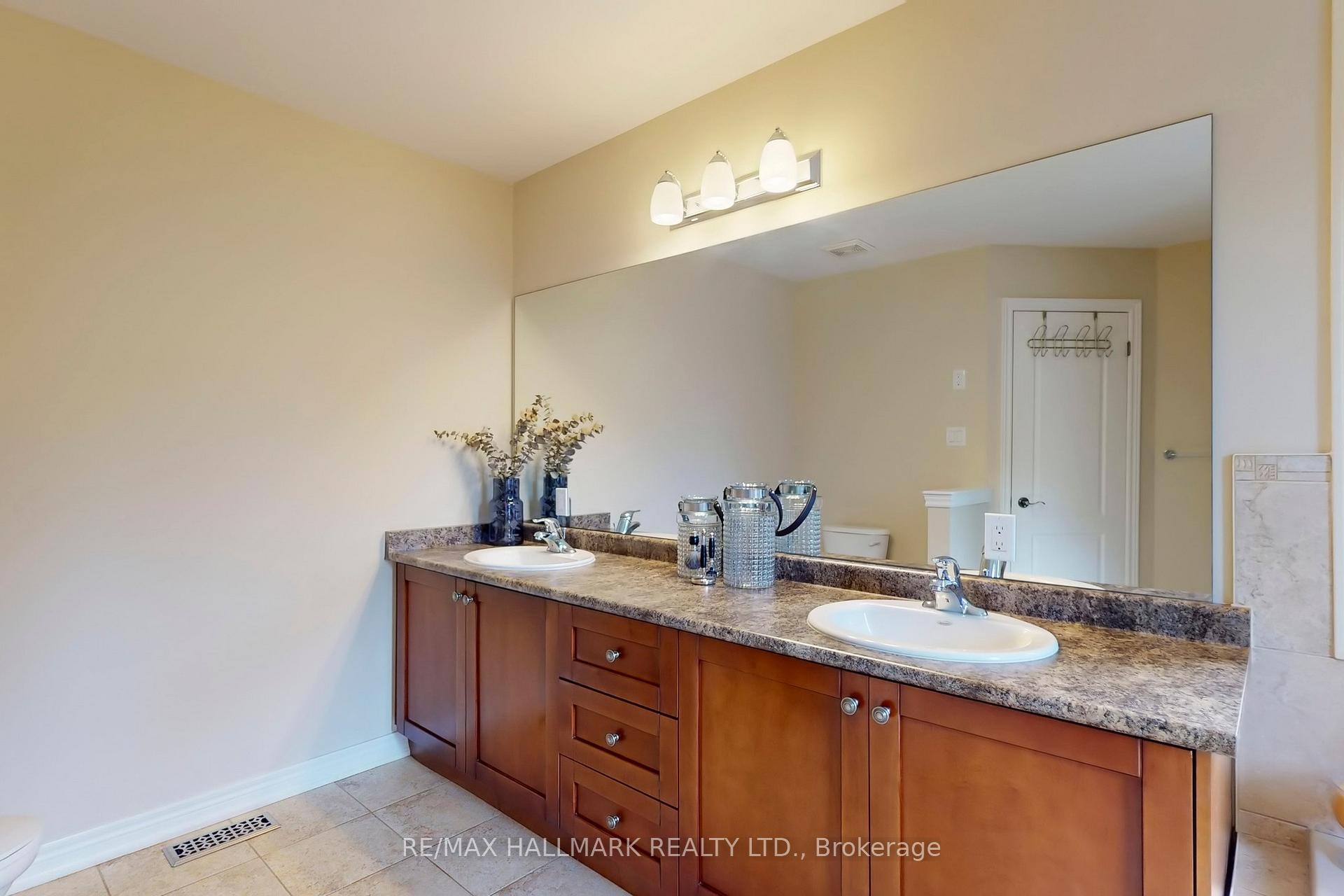 Photo 33 of 33 Borland Crescent, Caledon, Caledon East — HOMEH