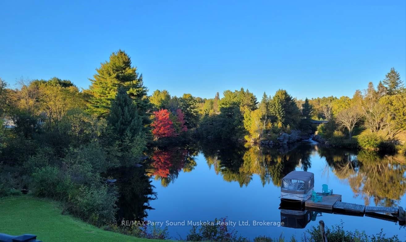 Photo 2 of 126 Broadbent Road, McKellar — HOMEH