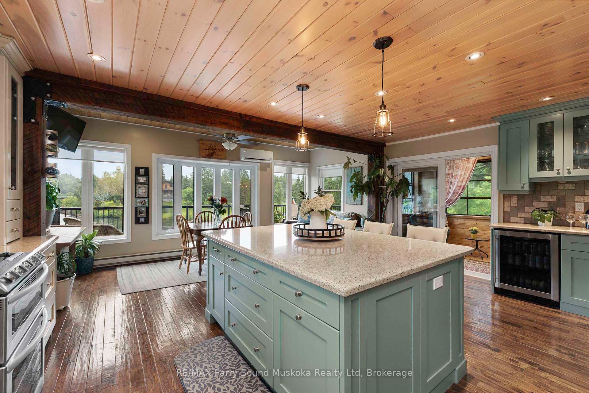 Photo 13 of 126 Broadbent Road, McKellar — HOMEH