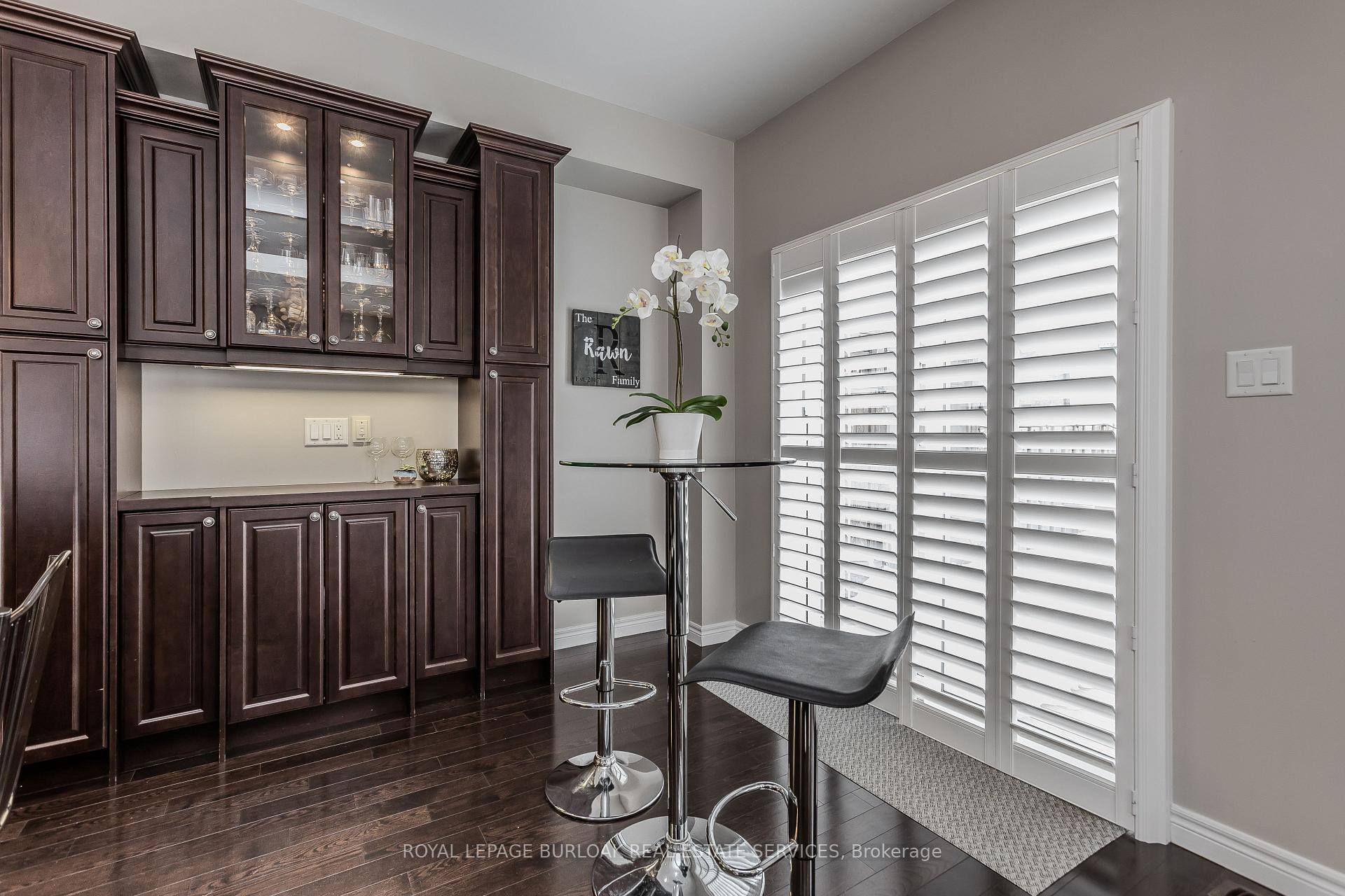 Photo 14 of 68 Mosaic Drive, Hamilton, Waterdown — HOMEH
