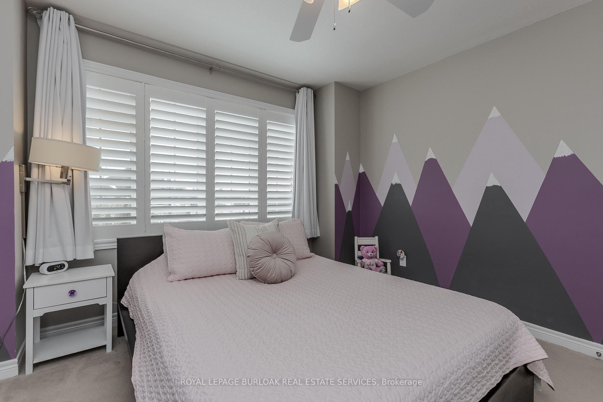 Photo 24 of 68 Mosaic Drive, Hamilton, Waterdown — HOMEH