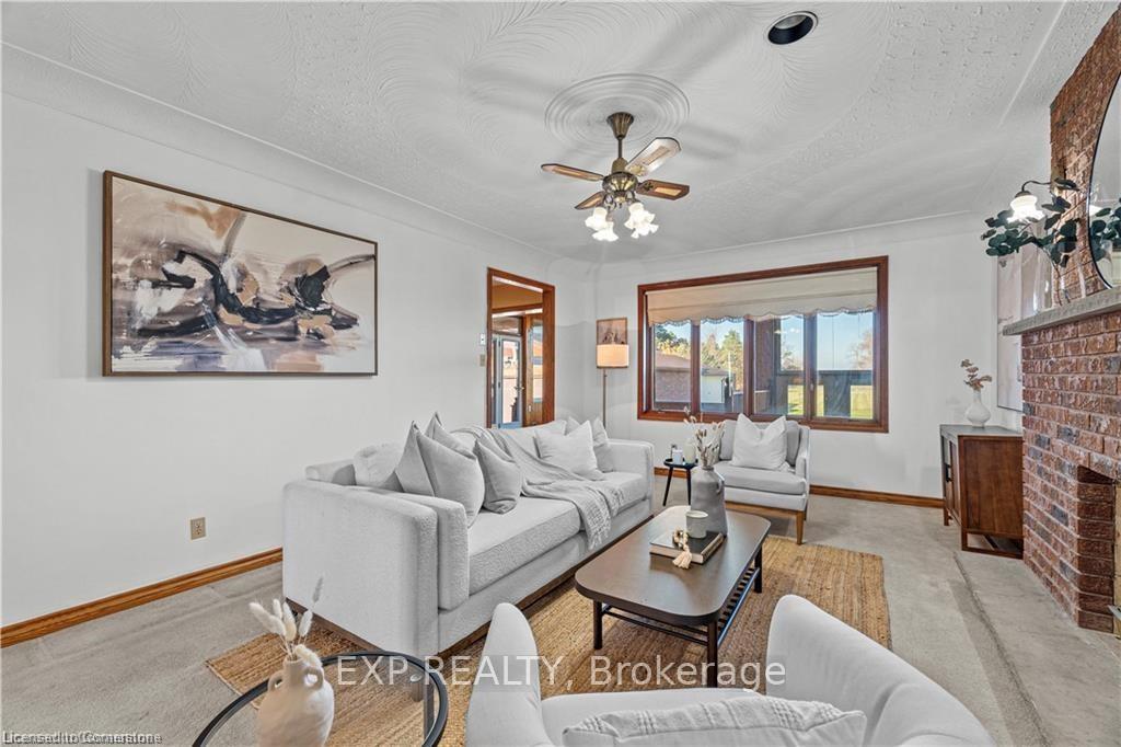 Photo 5 of 87 Third Road E, Hamilton, Stoney Creek — HOMEH