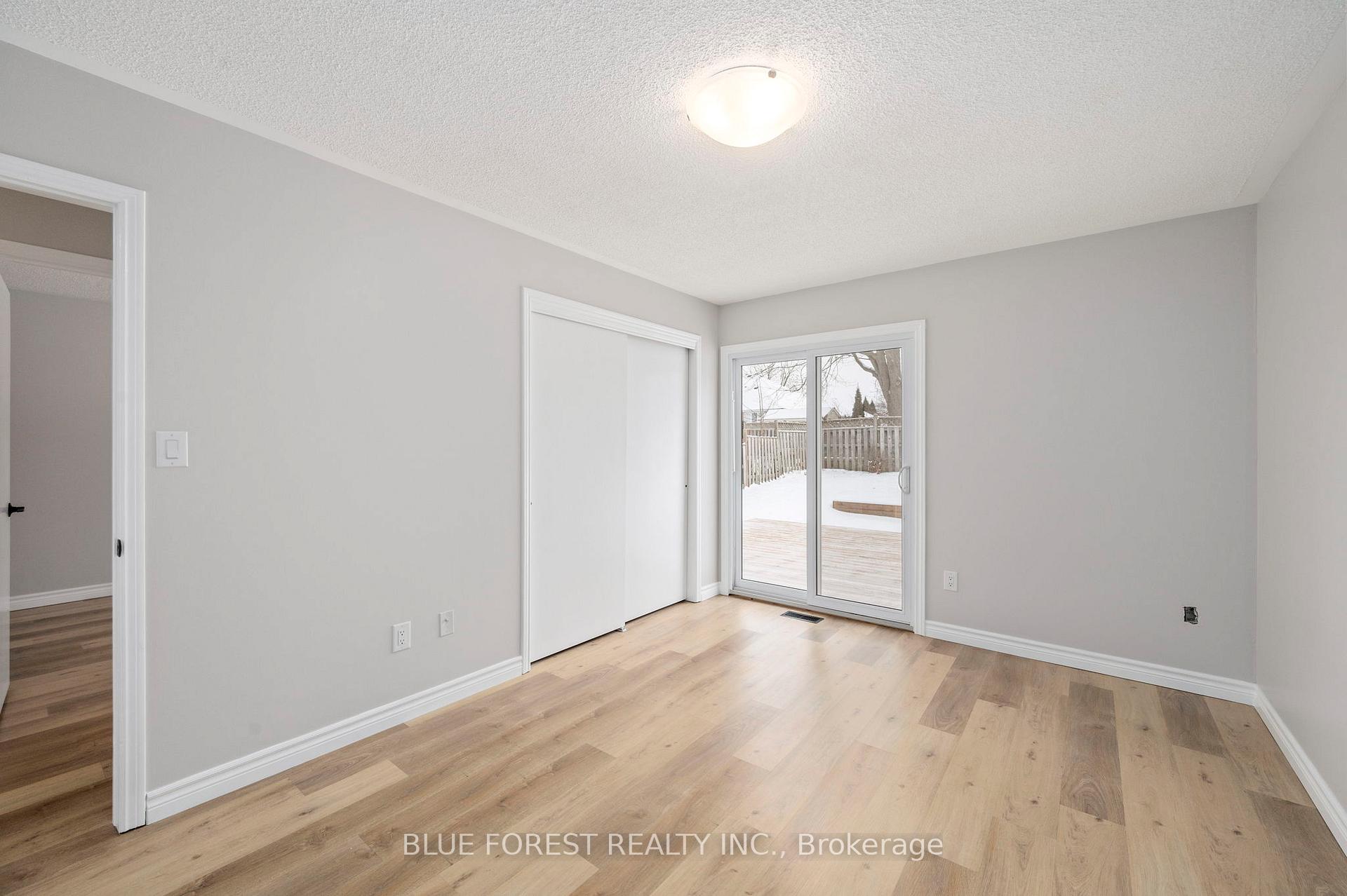 Photo 13 of 69 Park Avenue, St. Thomas — HOMEH