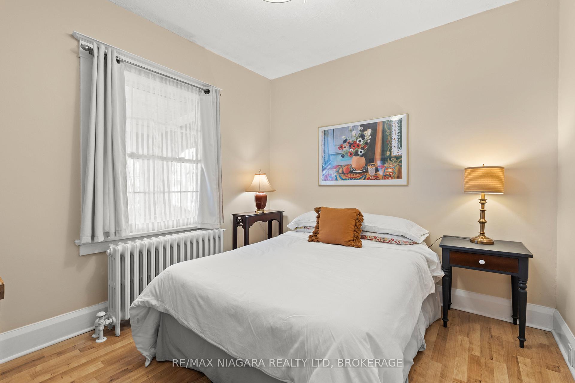 Photo 28 of 16 St Patrick Street, St. Catharines, Downtown — HOMEH