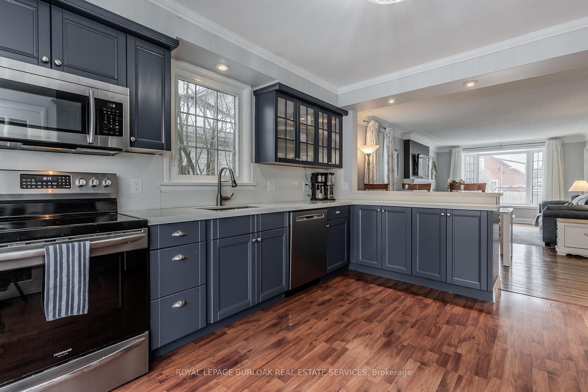 Photo 3 of 67 Dunkirk Drive, Hamilton, Rosedale — HOMEH