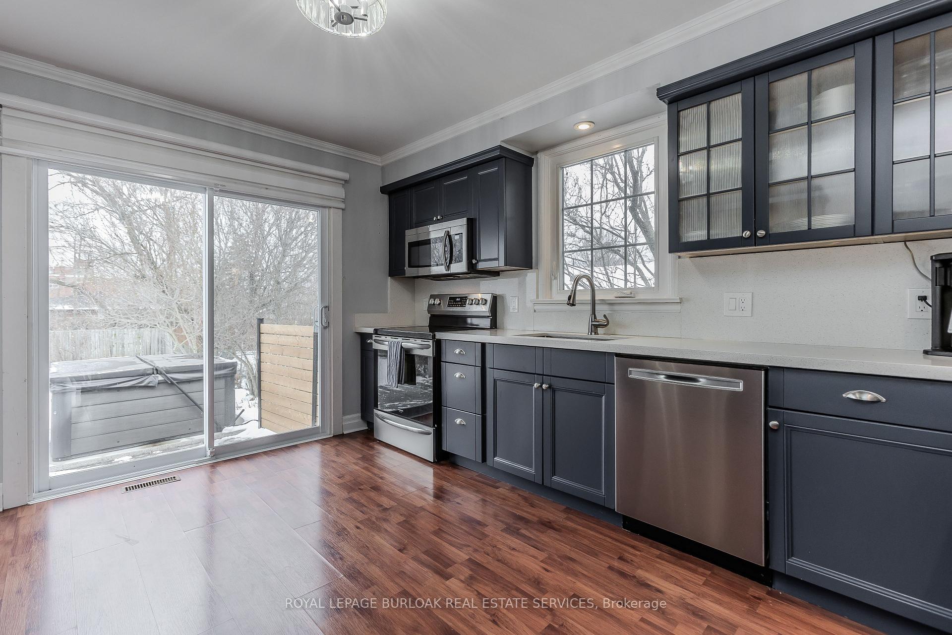 Photo 4 of 67 Dunkirk Drive, Hamilton, Rosedale — HOMEH