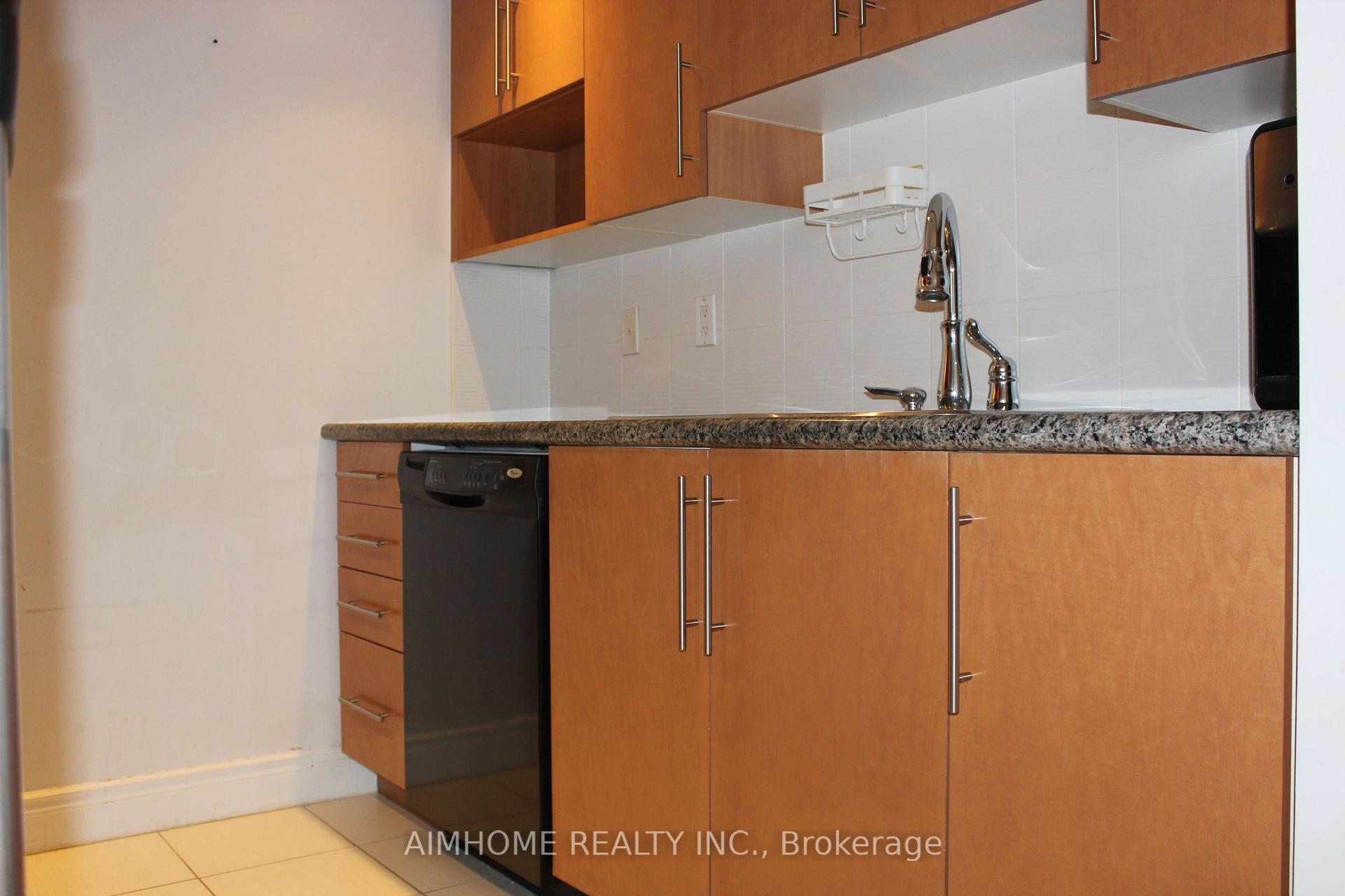 Photo 7 of Unit 1558, 23 Cox Boulevard, Markham, Unionville — HOMEH