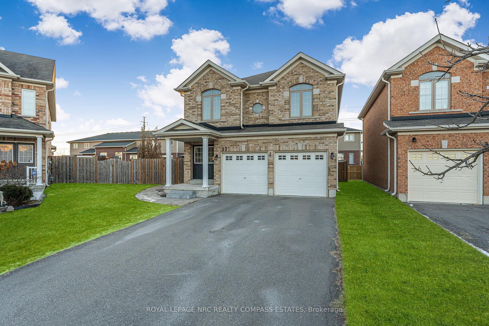 Photo 2 of 37 Colonel Lyall Street, St. Catharines, Secord Woods — HOMEH