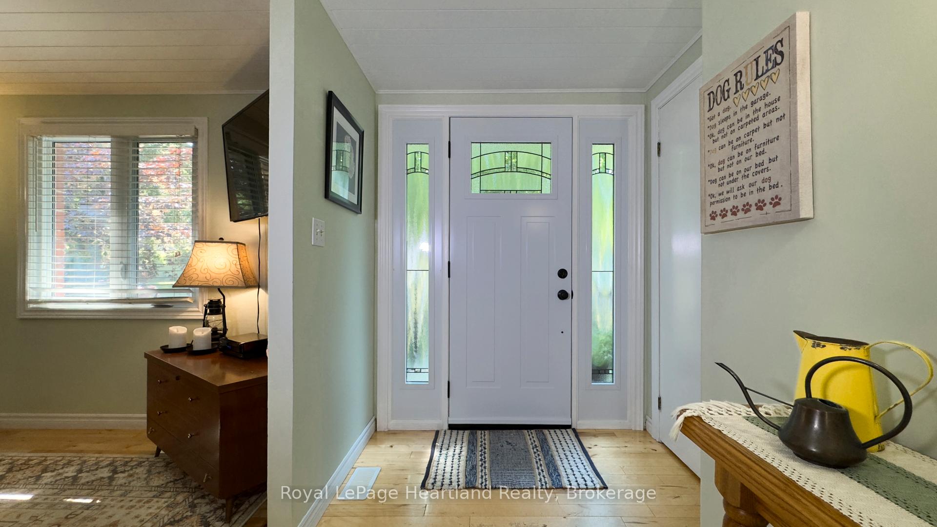 Photo 4 of 335 Oak Street, Goderich, Goderich (Town) — HOMEH