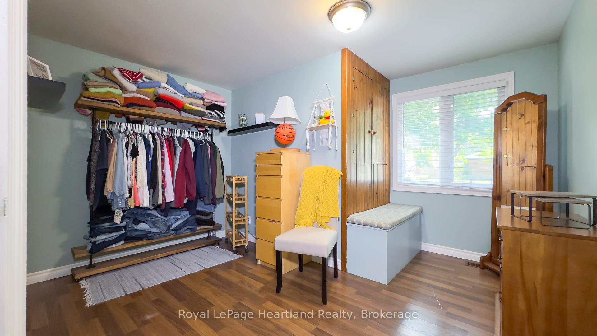 Photo 14 of 335 Oak Street, Goderich, Goderich (Town) — HOMEH