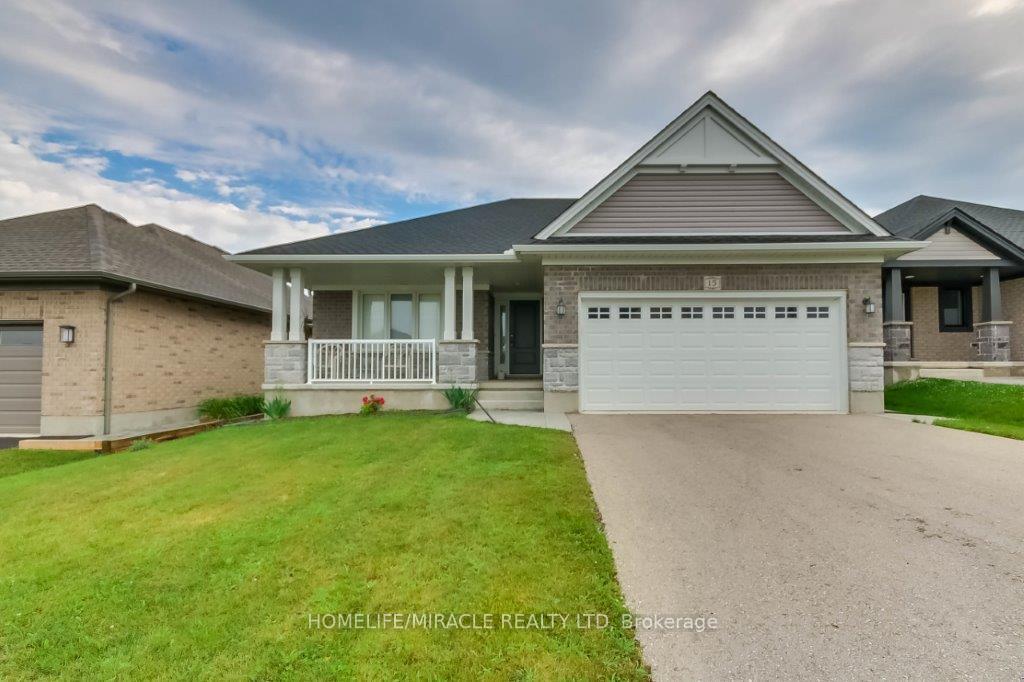 Front of 15 Fox Hollow Court